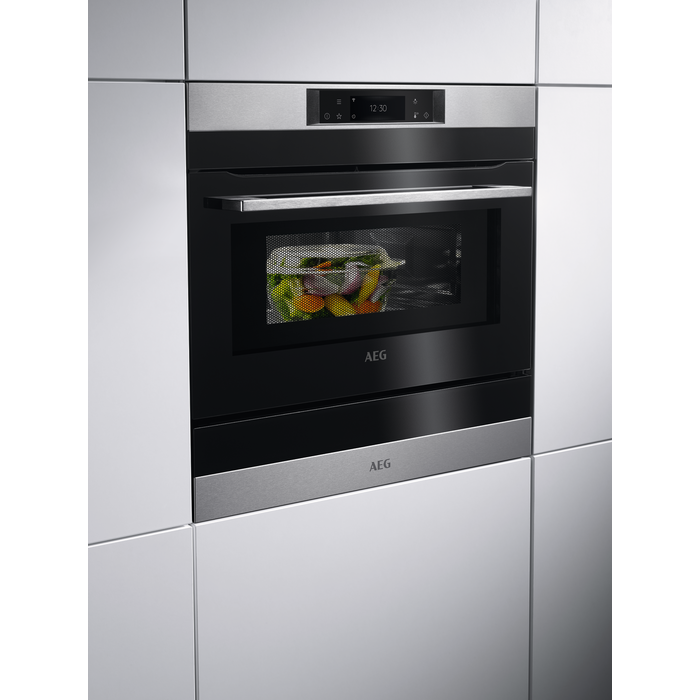 AEG 6000 serie Magnetron met grill compacte oven Handleiding